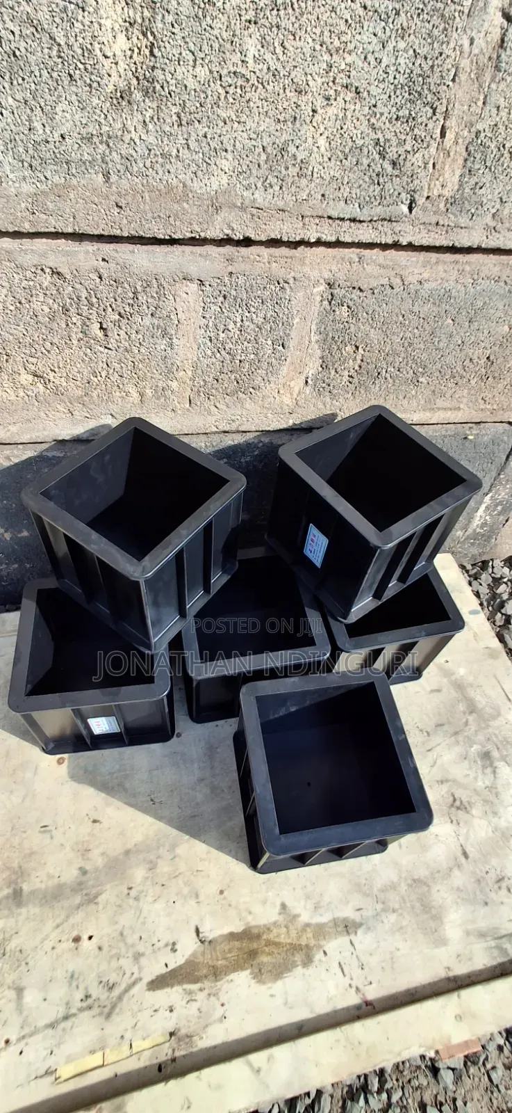 High-Quality Plastic Concrete Cube Moulds