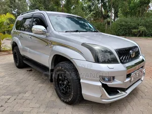 Toyota Land Cruiser Prado 2005 Silver