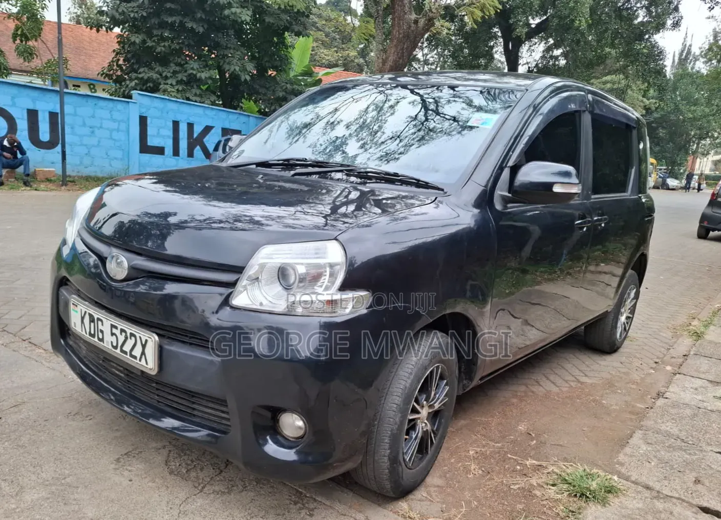 Toyota Sienta 2014 Black