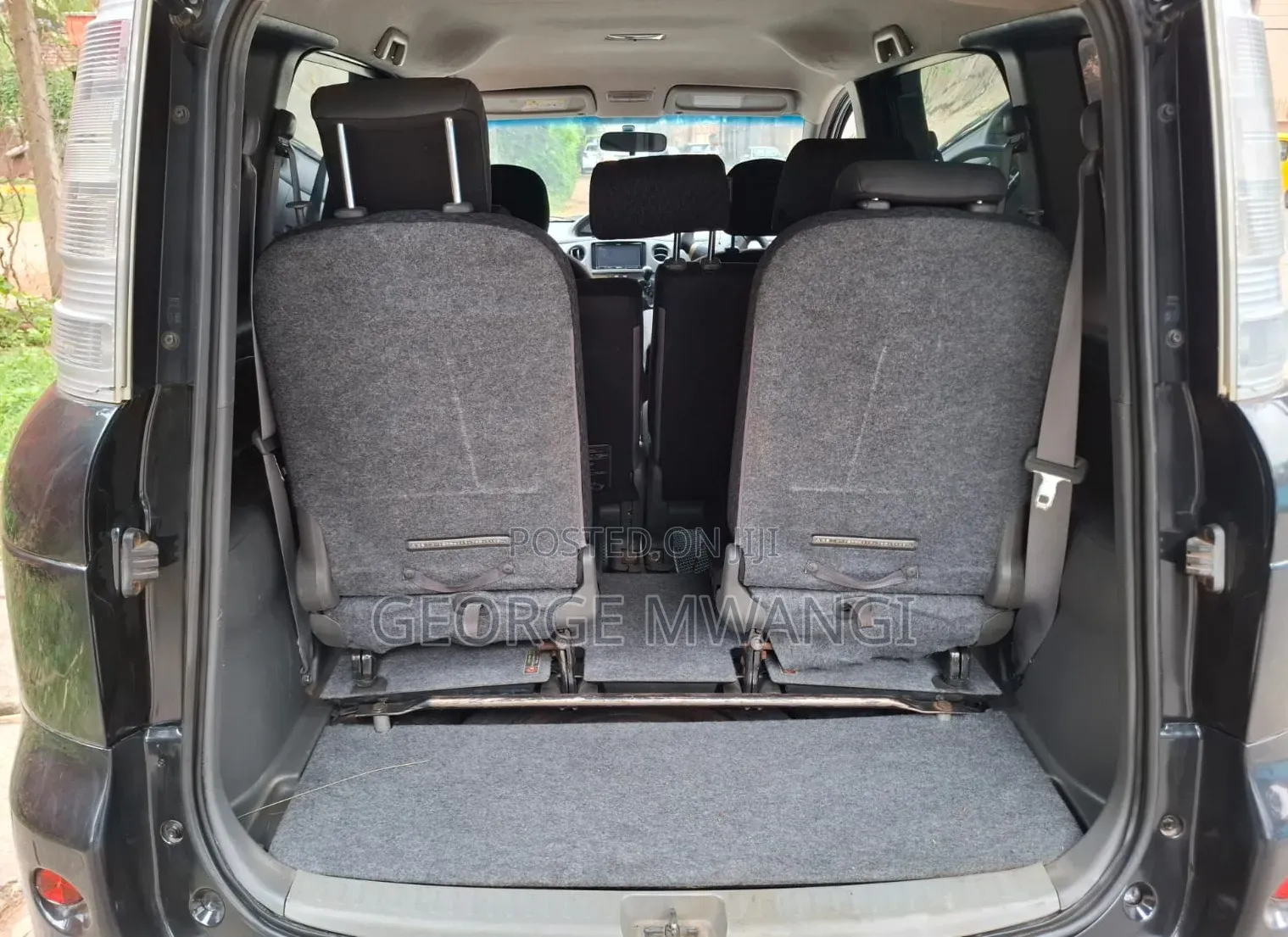 Toyota Sienta 2014 Black