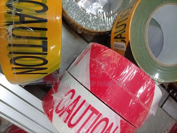 Professional Caution Tape For Construction Sites & Roadworks - thumbnail 2