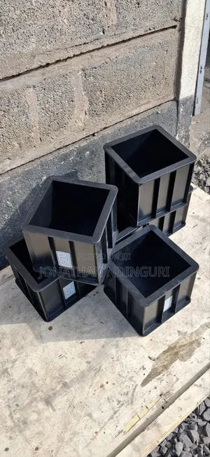 Plastic Cube Moulds – Accurate Concrete Specimens