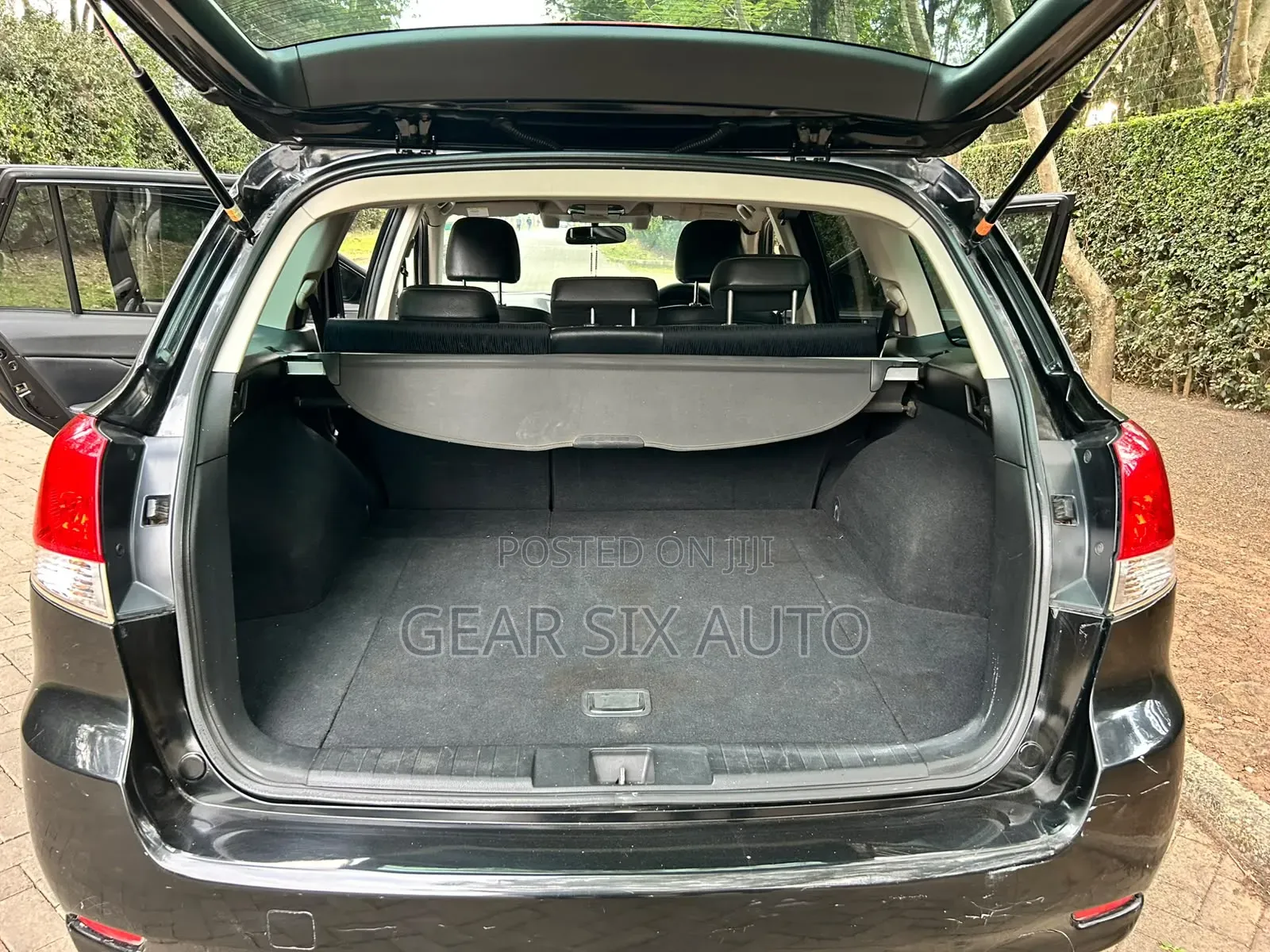 Subaru Legacy 2012 Black