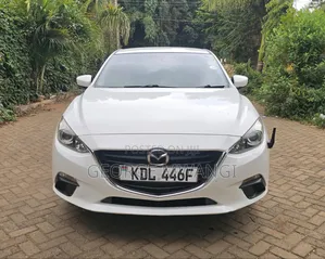 Mazda Axela 2015 White