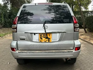 Toyota Land Cruiser Prado 2003 Silver