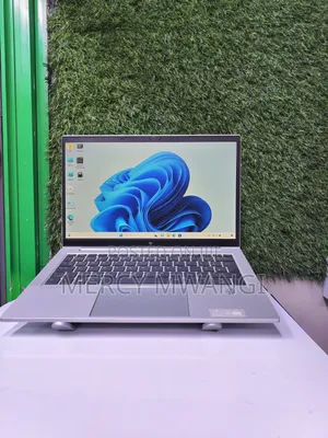 Laptop HP EliteBook 830 G7 8GB Intel Core i5 SSD 256GB