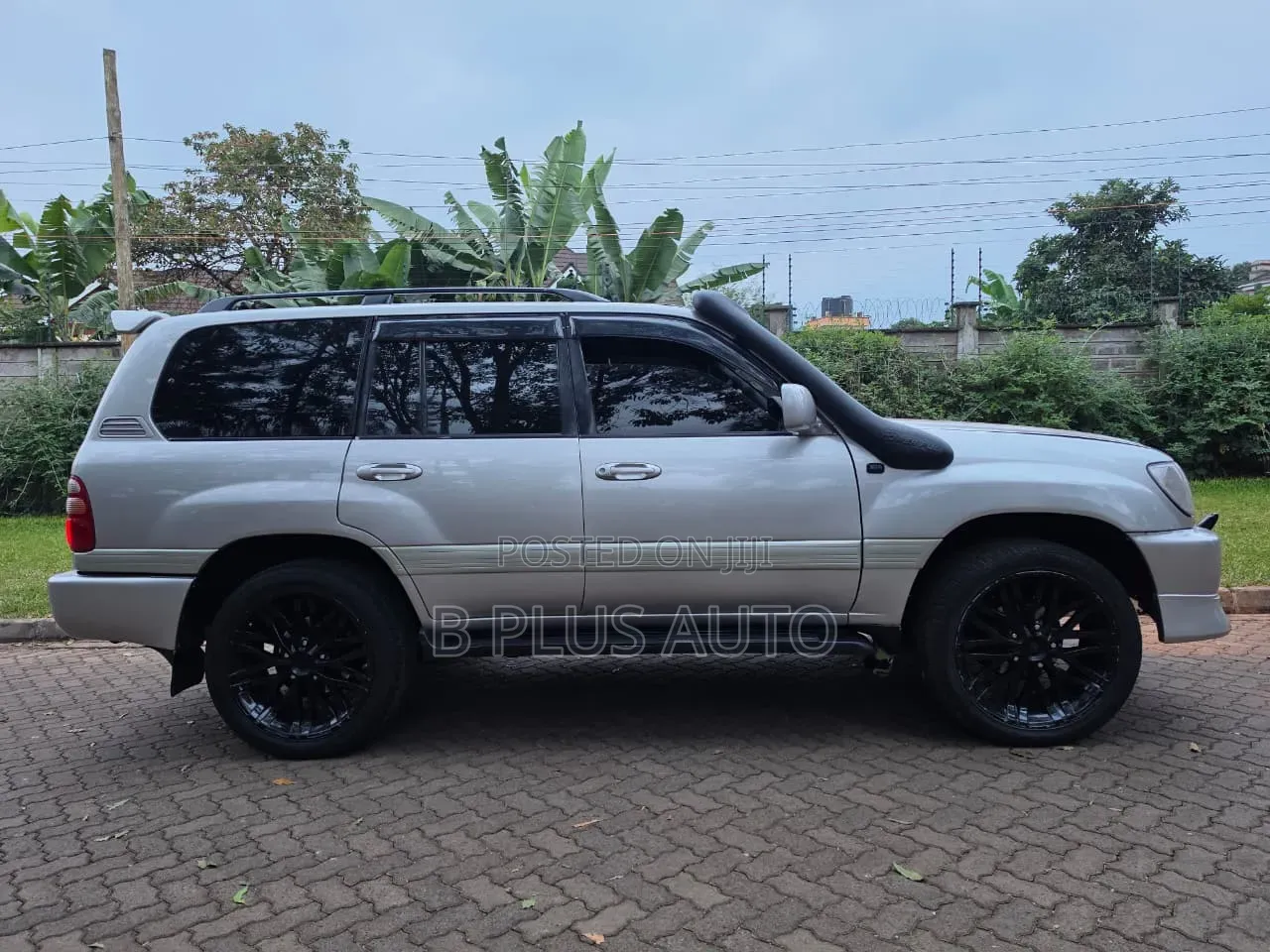 Toyota Land Cruiser 2002 Silver