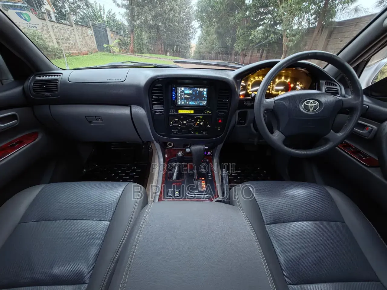 Toyota Land Cruiser 2002 Silver