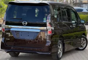 Nissan Serena 2019 Brown
