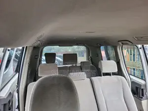 Toyota Noah 2011 White