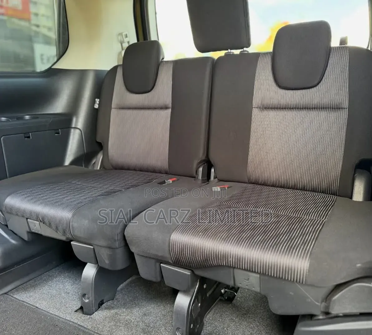 Nissan Serena 2019 Brown
