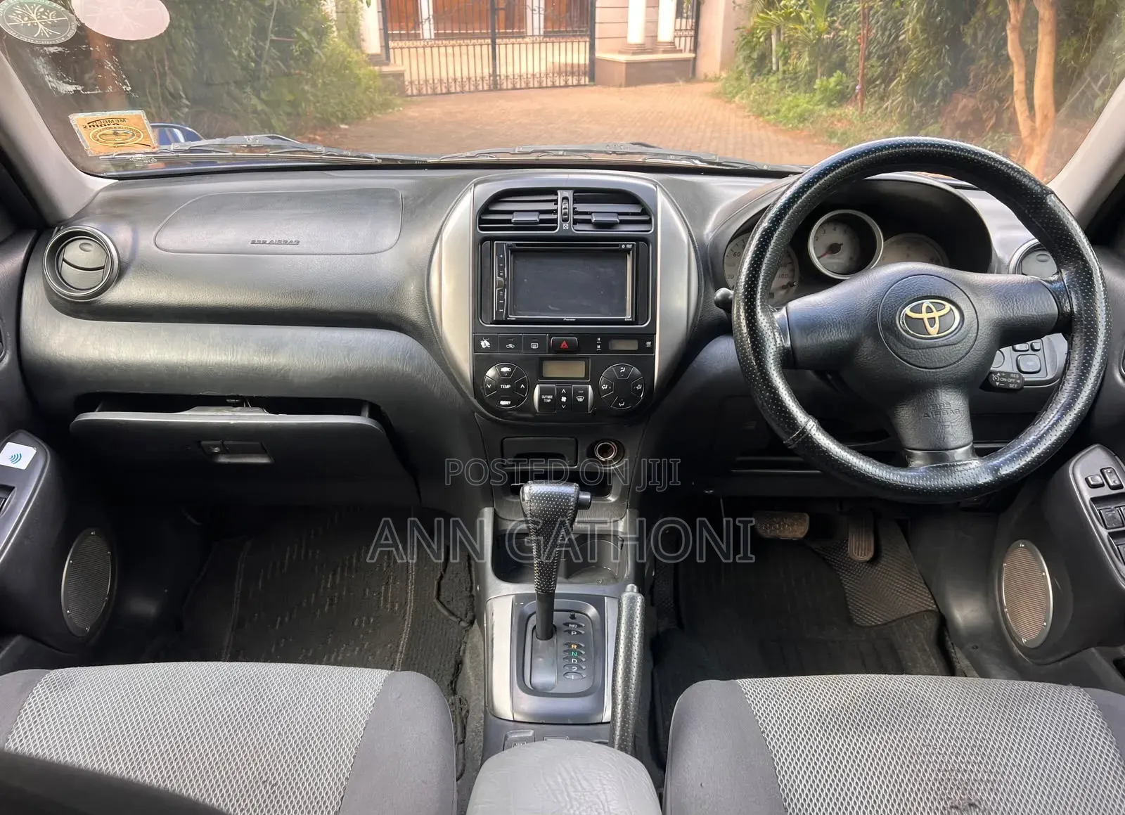 Toyota RAV4 2004 Blue