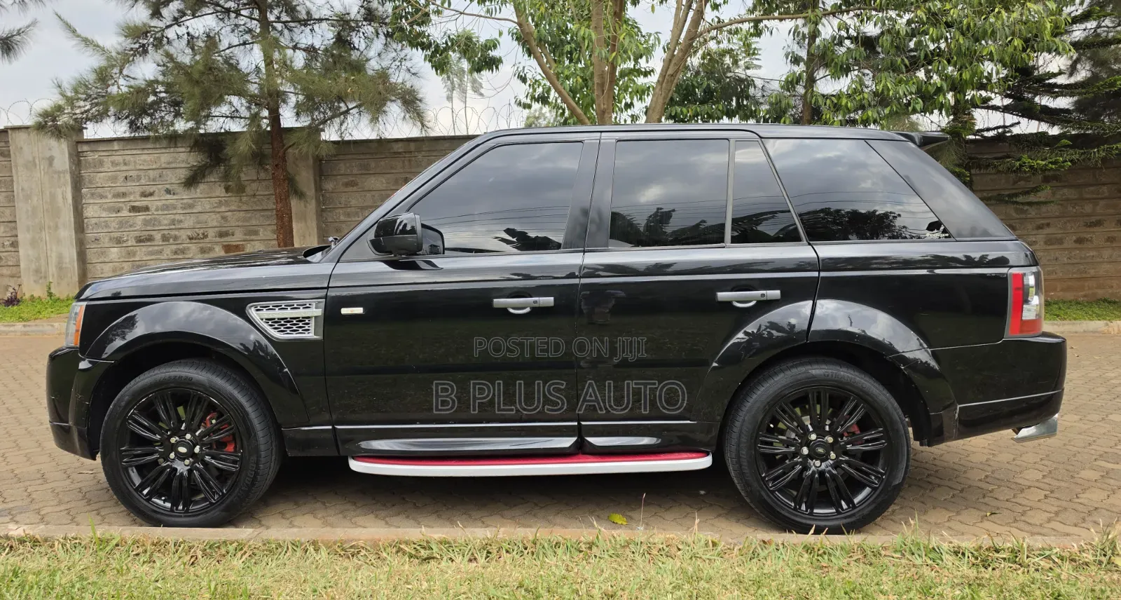 Land Rover Range Rover Sport 2011 Black