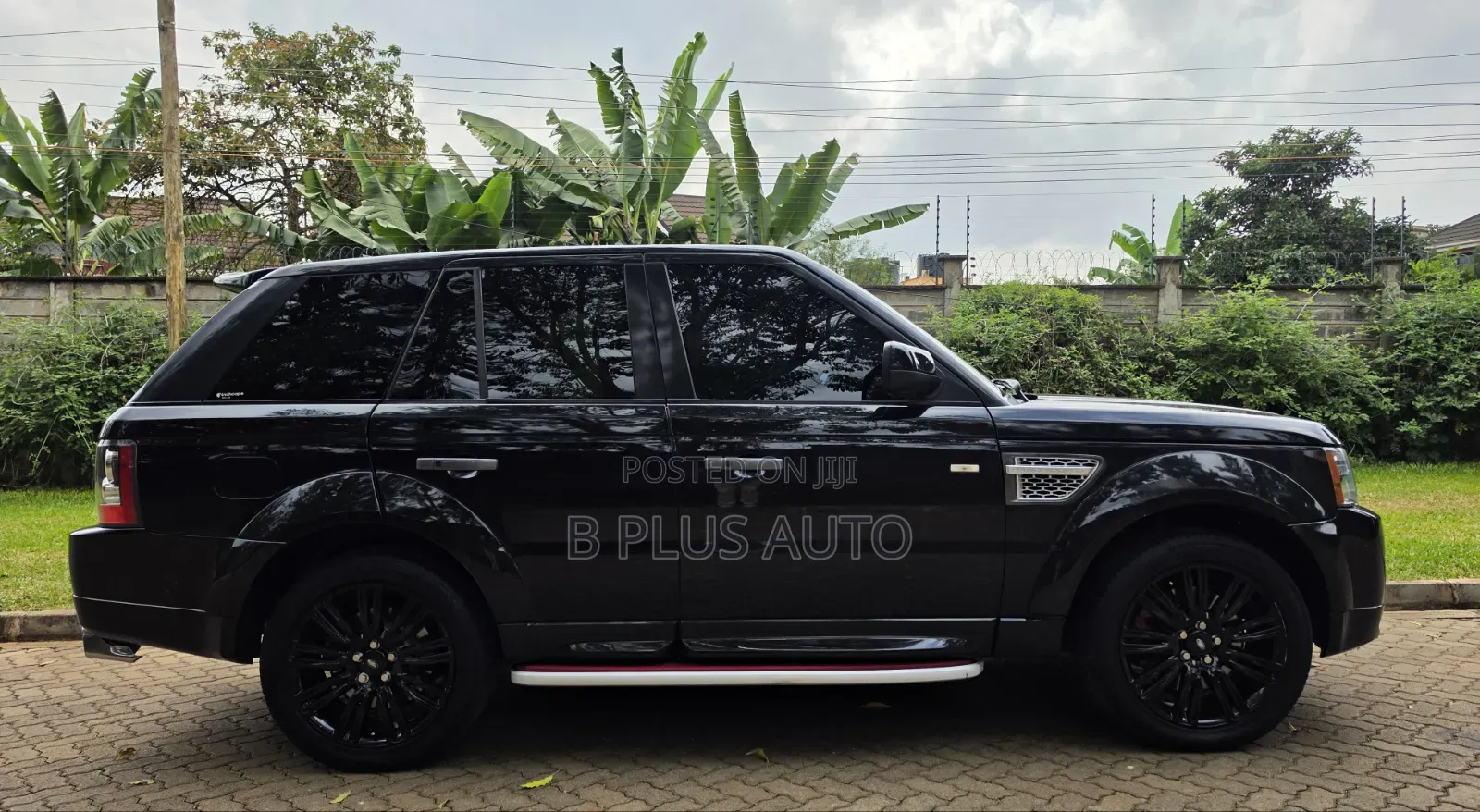 Land Rover Range Rover Sport 2011 Black