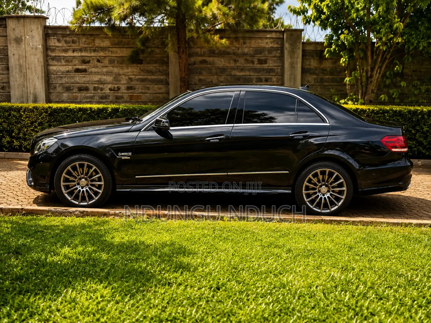 Mercedes-Benz E250 2011 Black