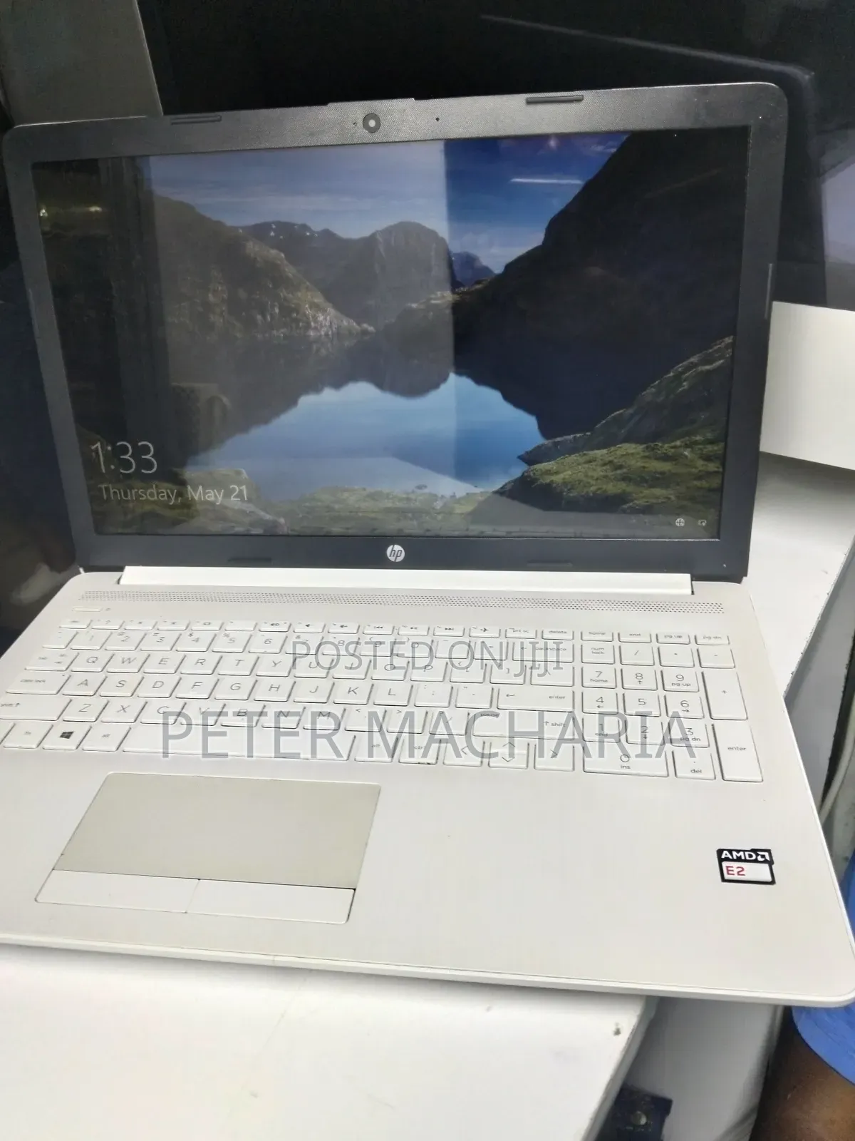 Laptop HP 250 G8 8GB AMD SSD 128GB