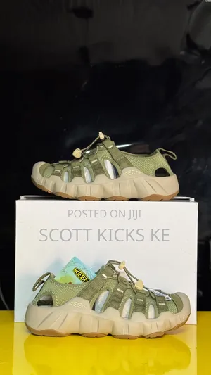 Keen Hyperport H2 Sandal “ Martini Olive ”