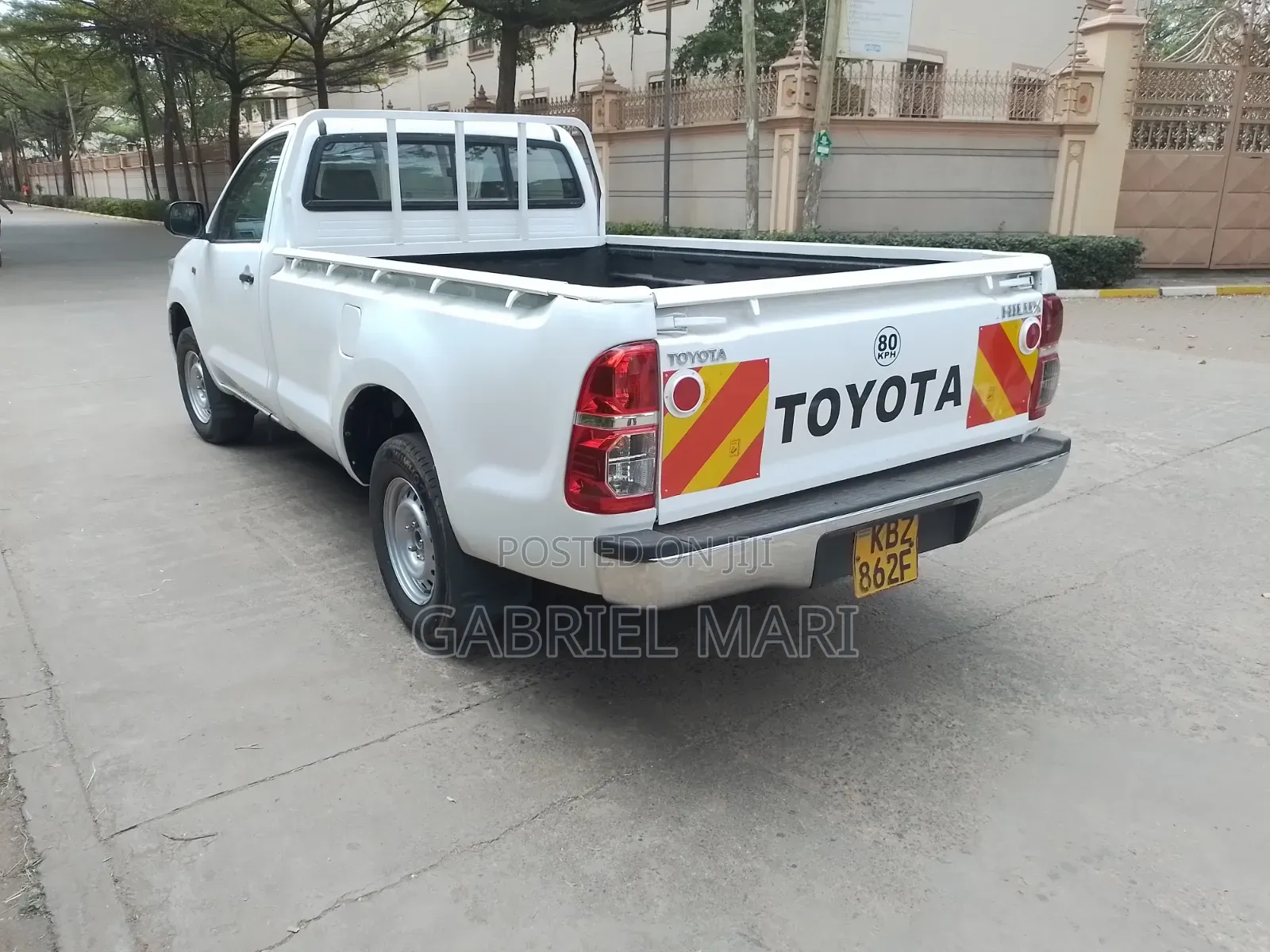 Toyota Hilux 2014 White