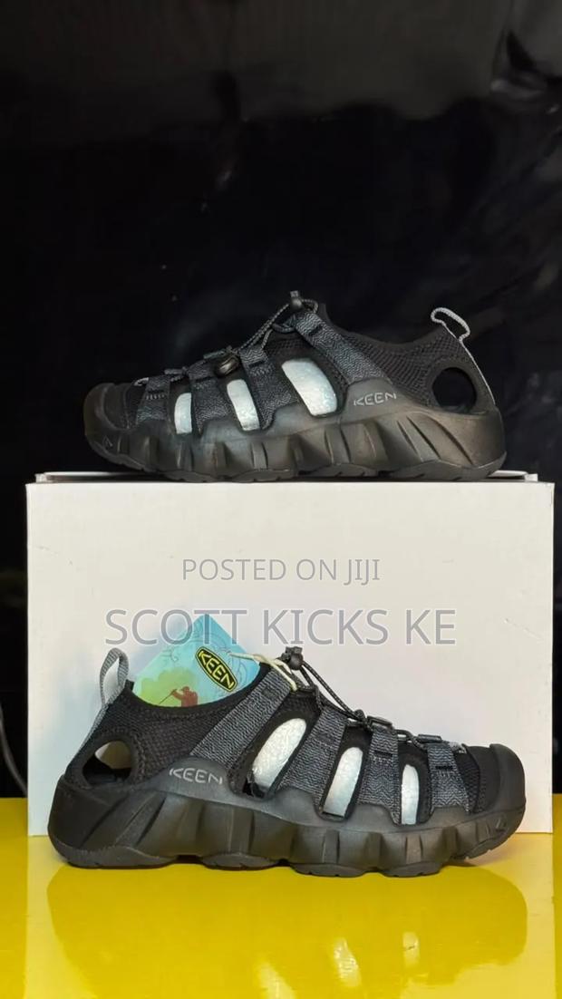 Keen Hyperport H2 Sandal
“ Black/ Grey ” - main view