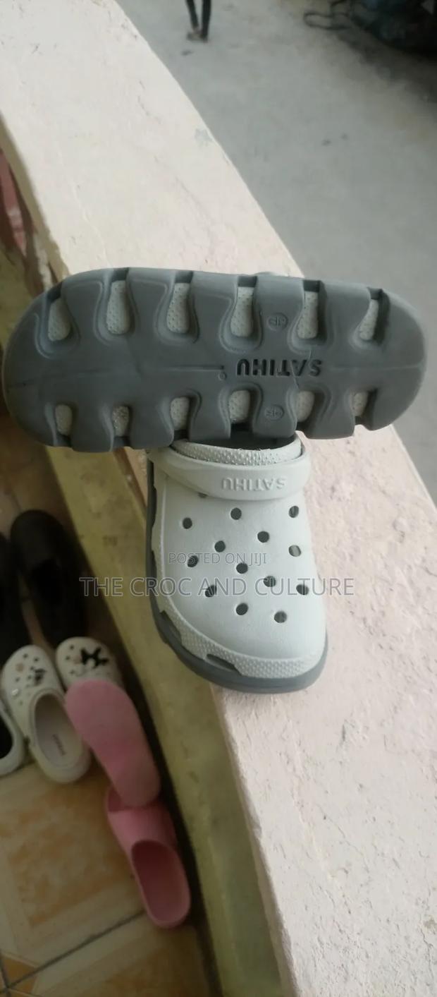 Satihu Clogs - thumbnail 2
