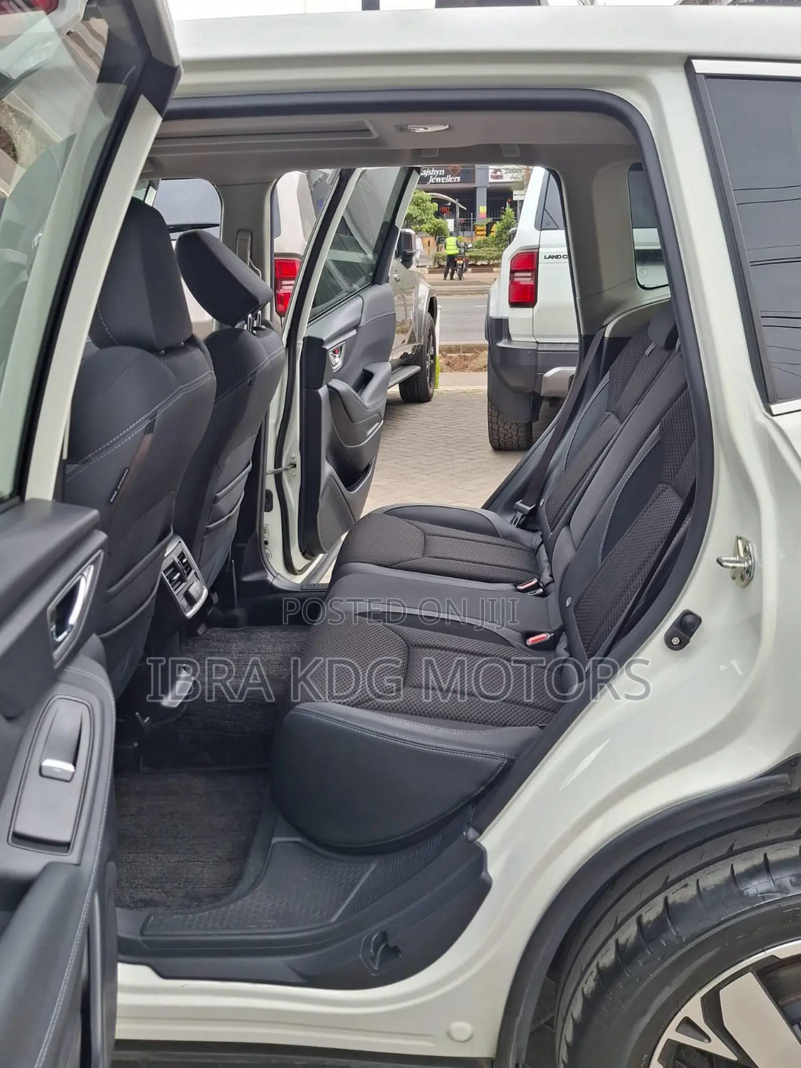 Subaru Forester 2019 White