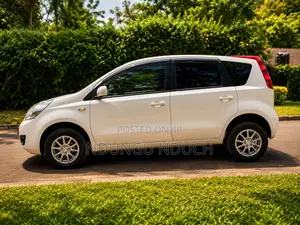Nissan Note 1.4 2011 Pearl