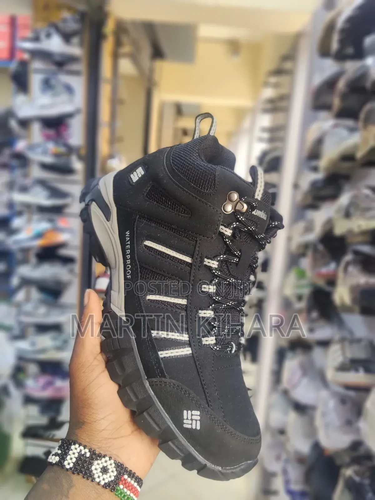 Columbia Men Sneakers (Size 40-45)