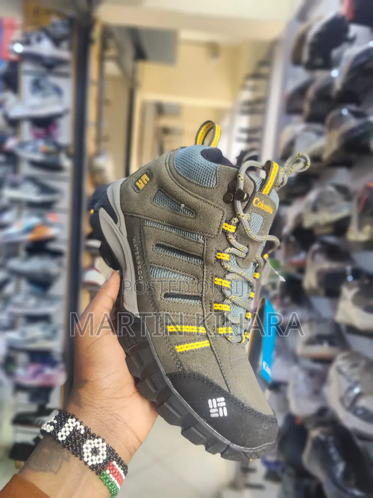Columbia Men Sneakers (Size 40-45)