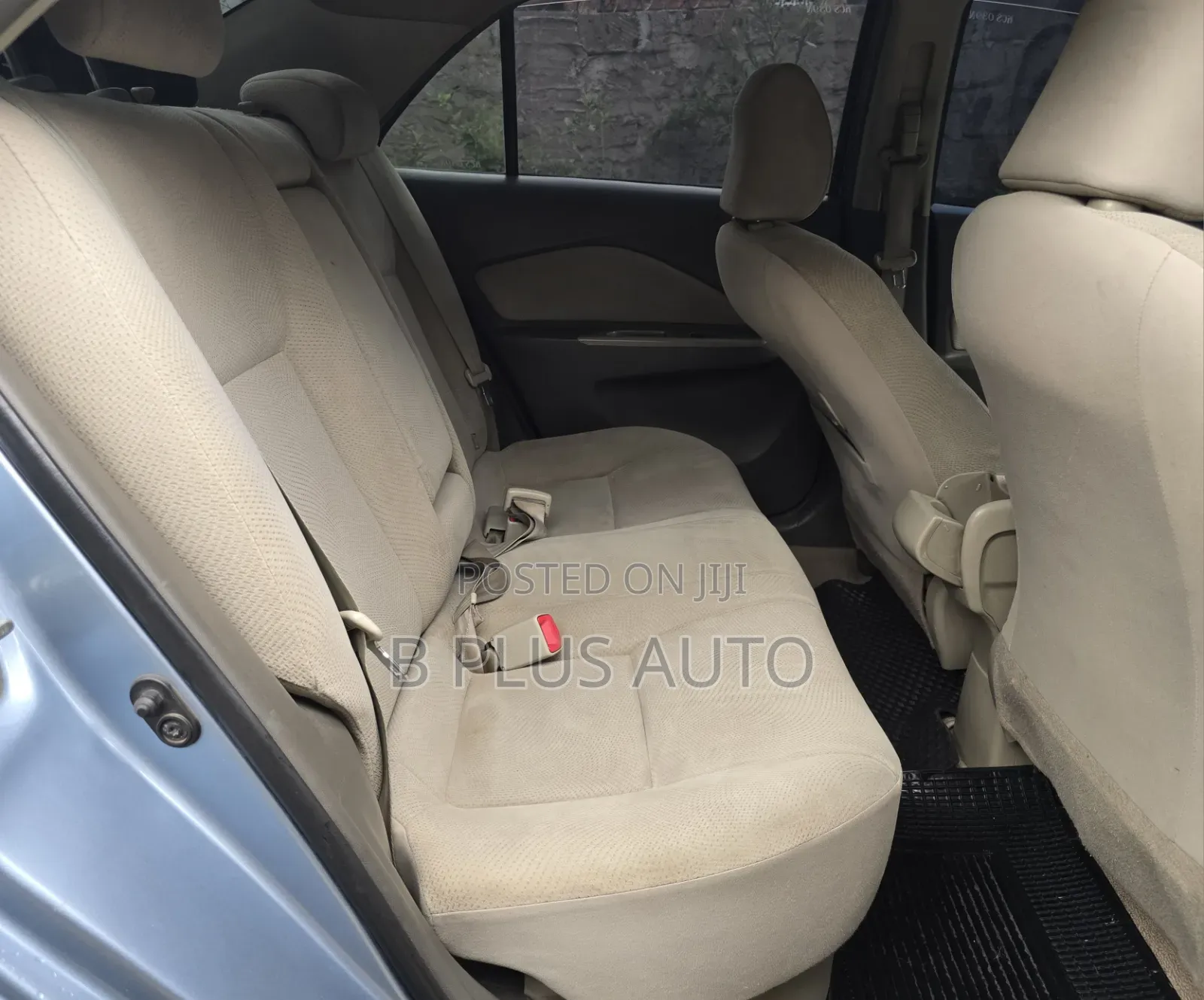 Toyota Belta 2011 Blue