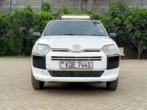 Toyota Succeed SV Premium 2016 White
