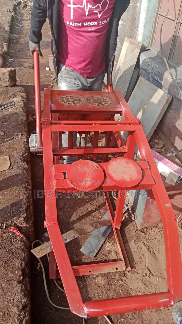 Honey Comb Briquette Machine - thumbnail 2