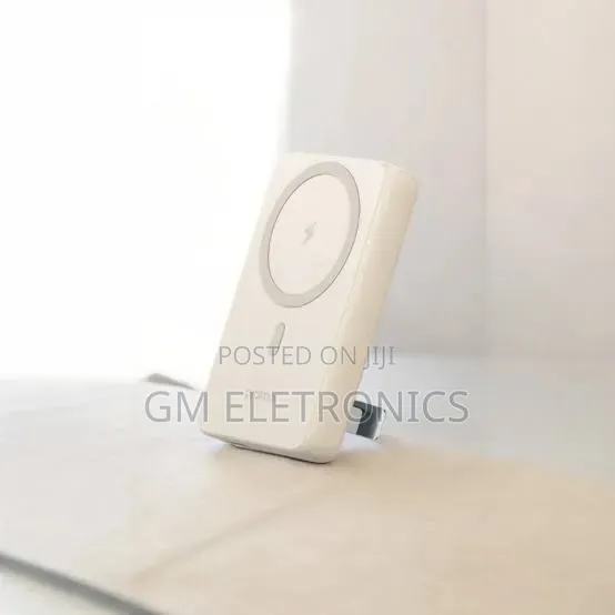 New Magpower 15 Wireless Magnetic Charge Power Bank - Foldable Stand