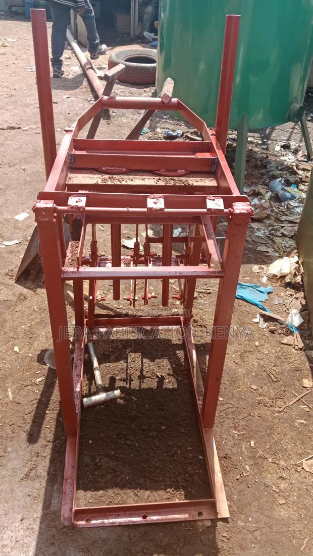 Honey Comb Briquette Machine - thumbnail 5