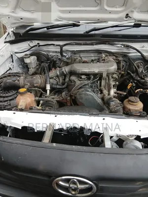 Toyota Hilux 2015 Gray