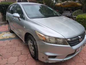 Honda Stream 2009 Silver