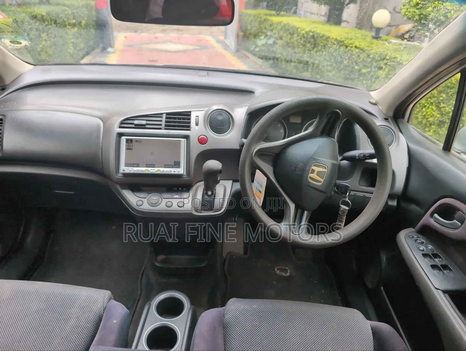 Honda Stream 2009 Silver
