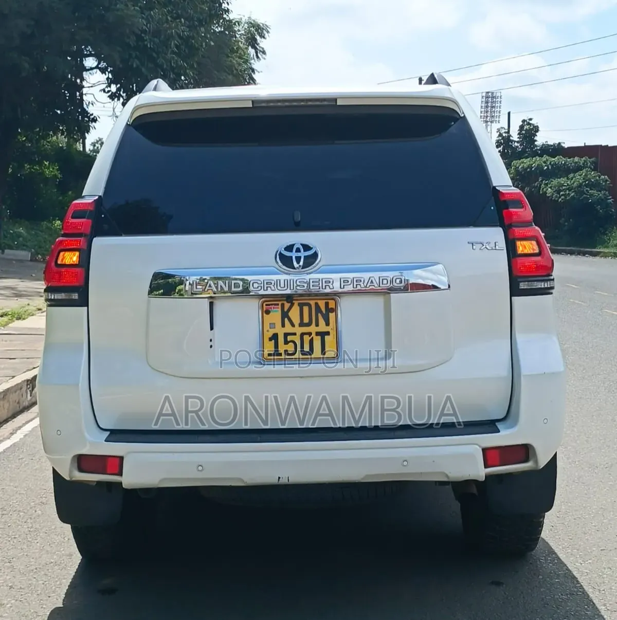 Toyota Land Cruiser 2018 White