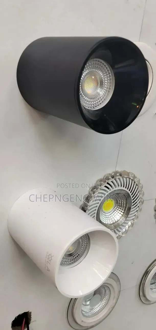 Surface Cylinder With Gu10 Bulb