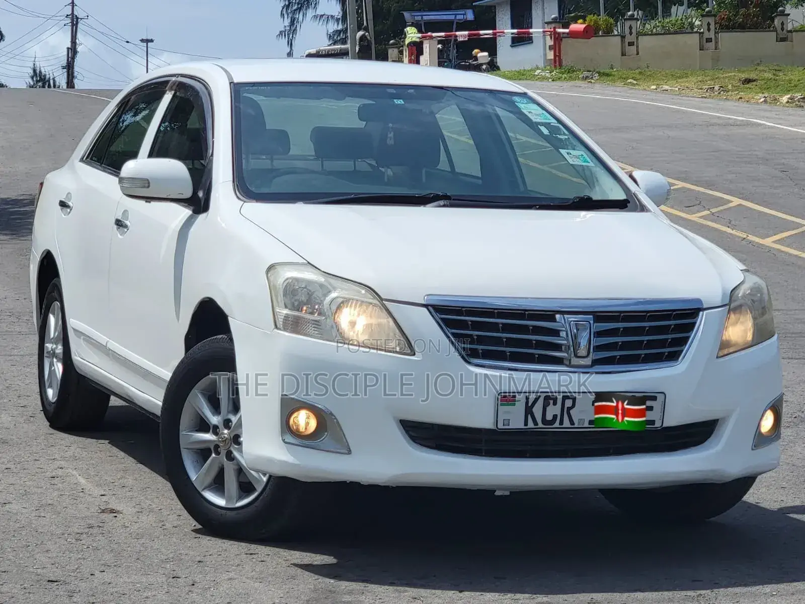Toyota Premio 2011 White