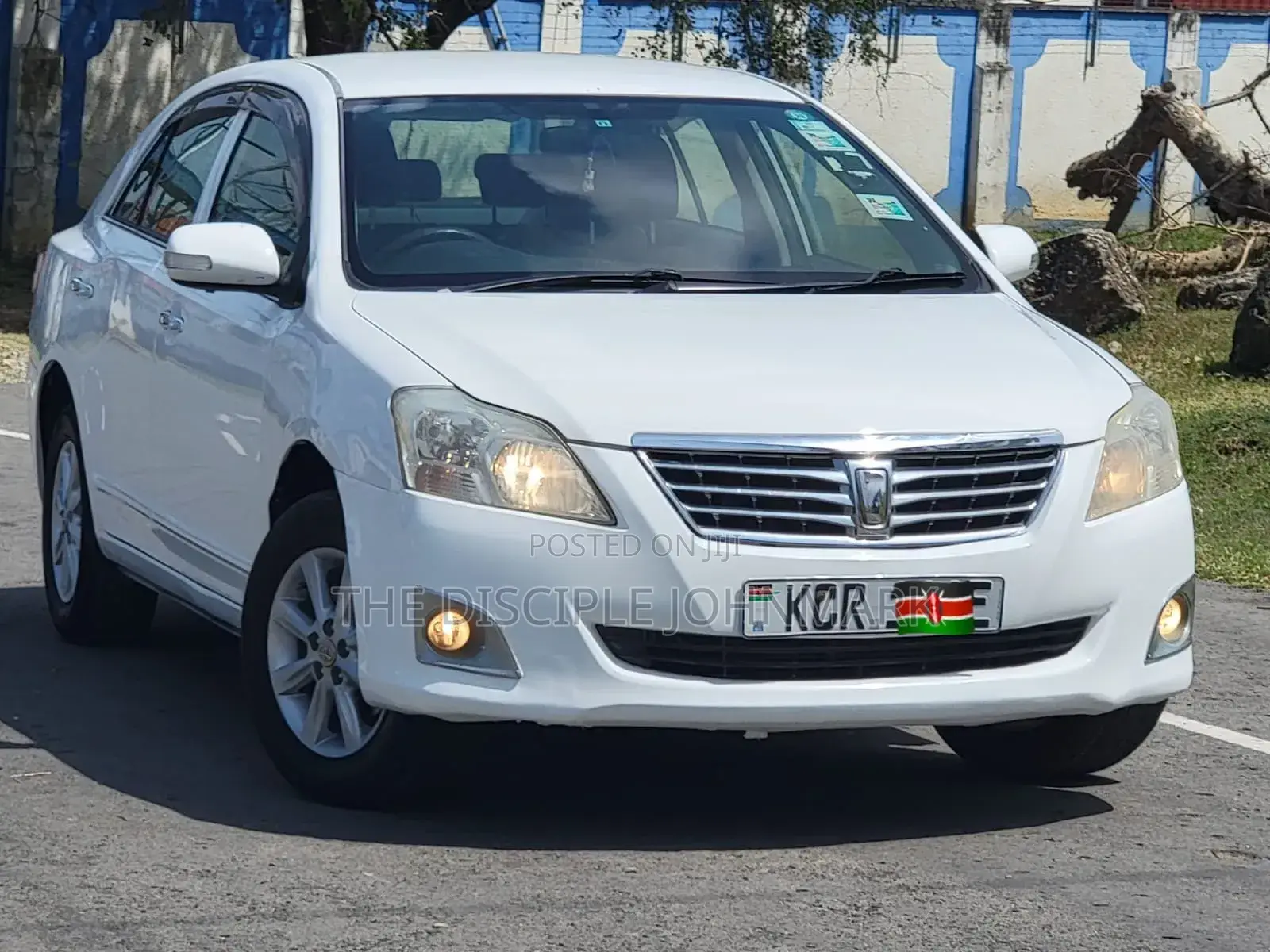 Toyota Premio 2011 White