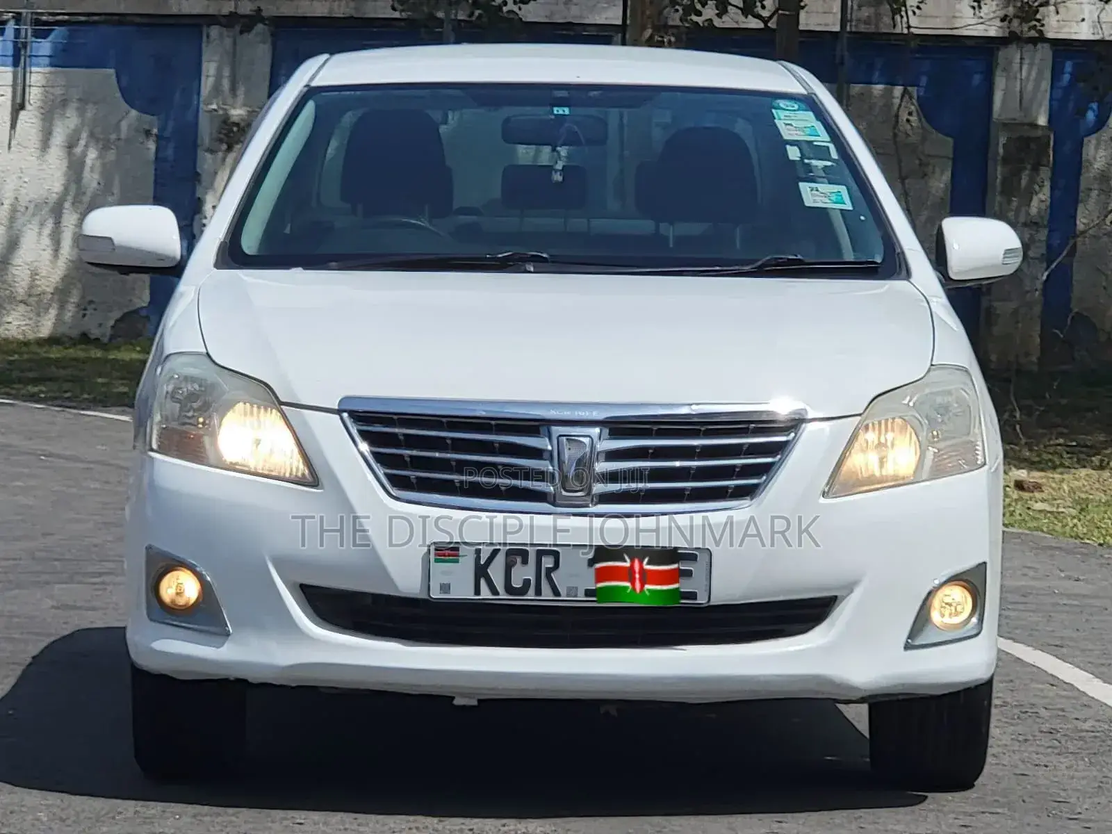 Toyota Premio 2011 White