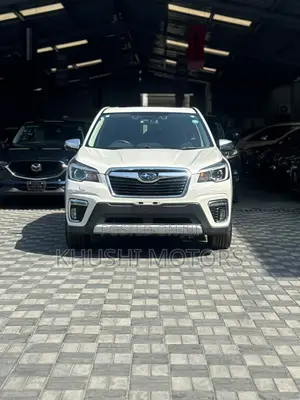 Subaru Forester 2018 White