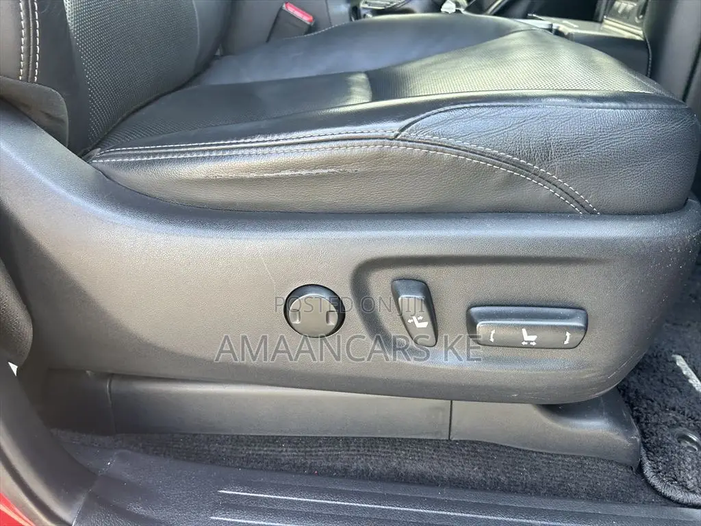 Toyota Land Cruiser Prado 2.8 2019 Red