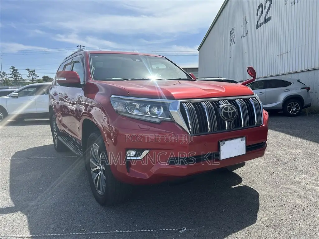 Toyota Land Cruiser Prado 2.8 2019 Red