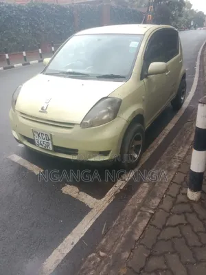 Toyota Passo 2008 Yellow