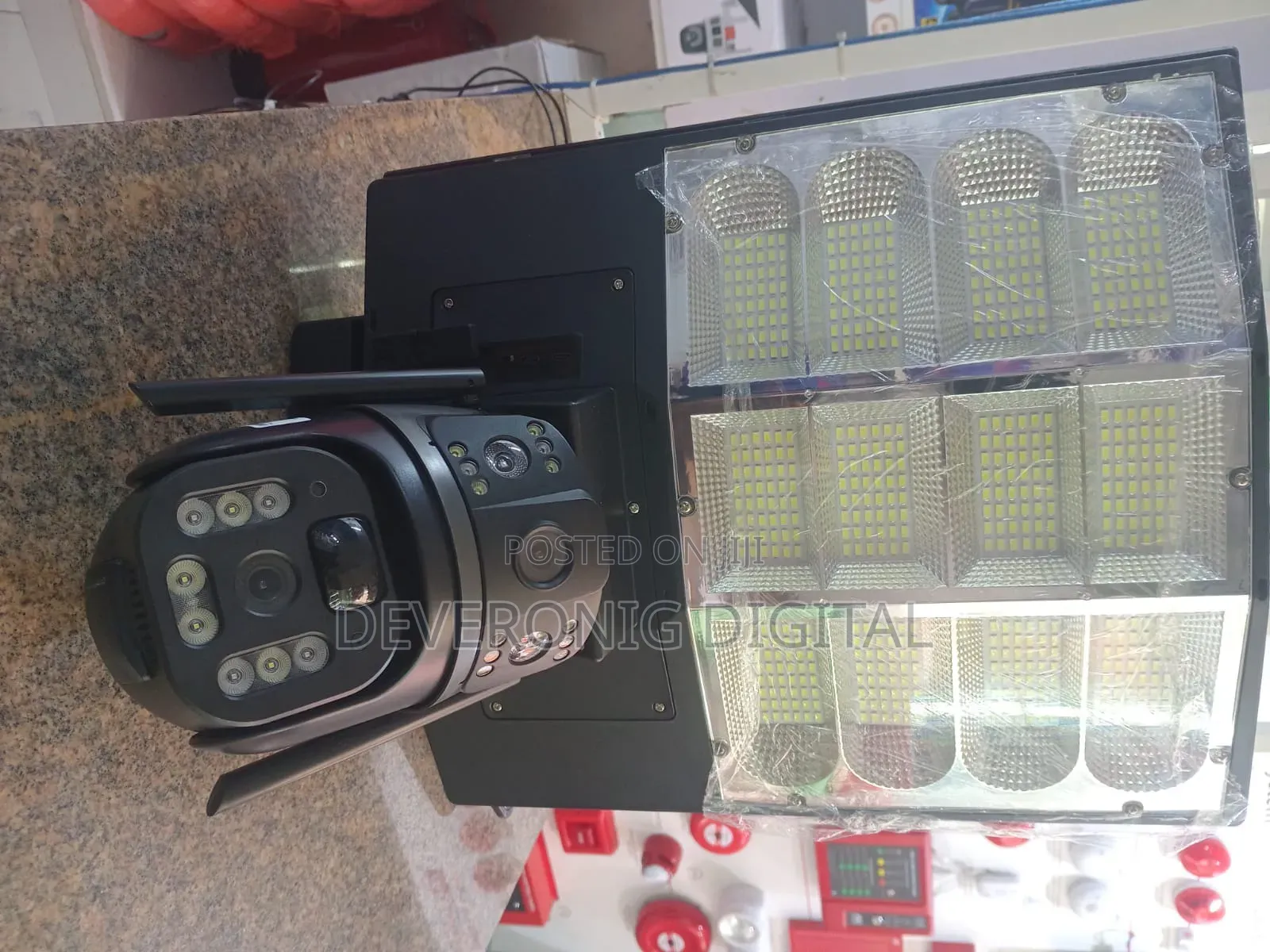 Duo Lens Camera With Streetlight 350watts on Offer Selling