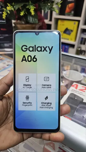 New Samsung Galaxy A06 64 GB Black