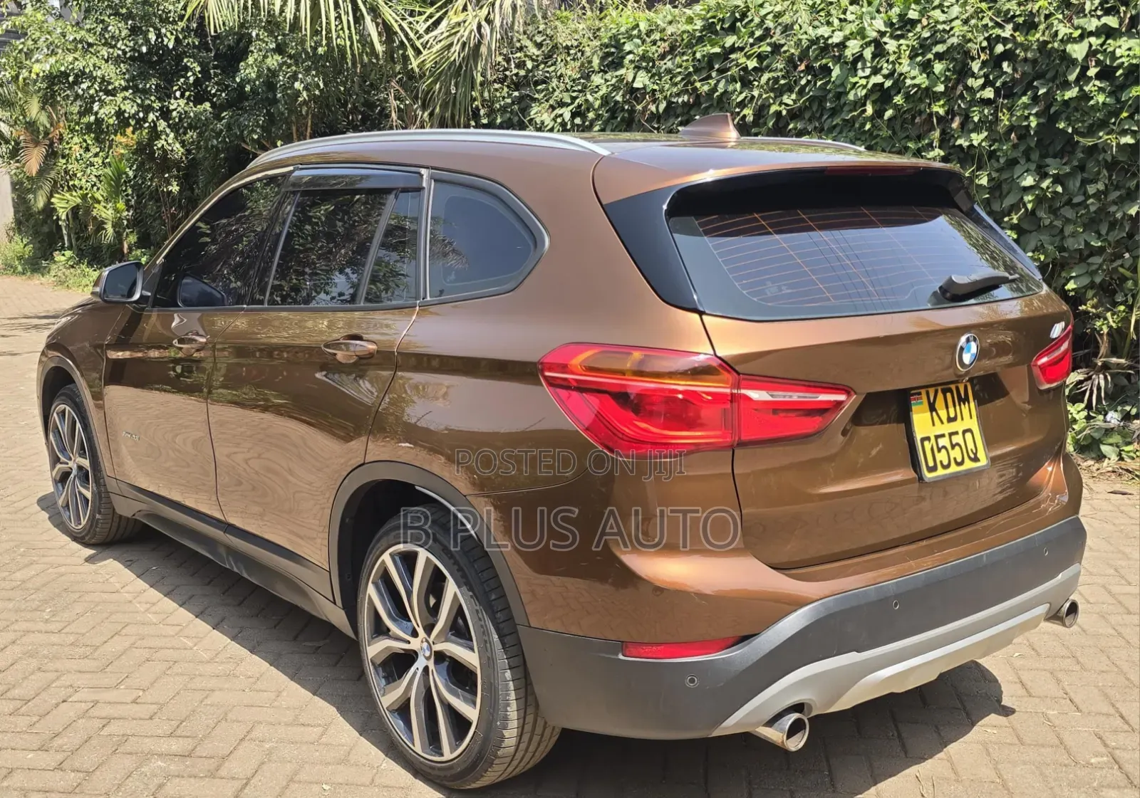 BMW X1 xDrive28i AWD 2016 Gold