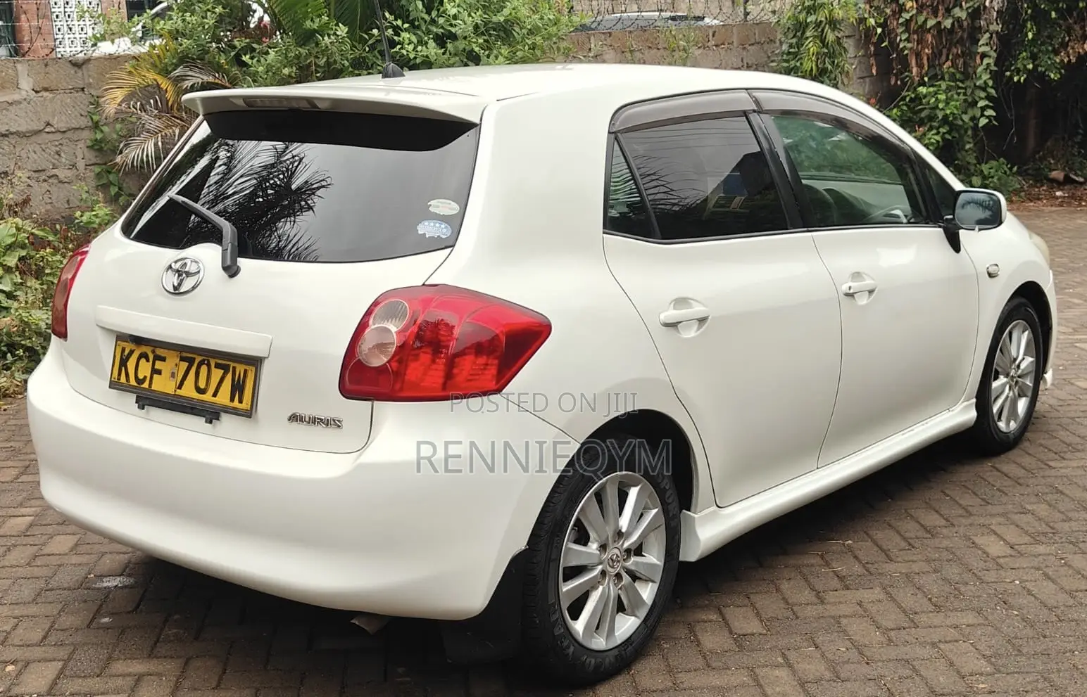 Toyota Auris 2009 Pearl
