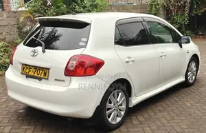 Toyota Auris 2009 Pearl